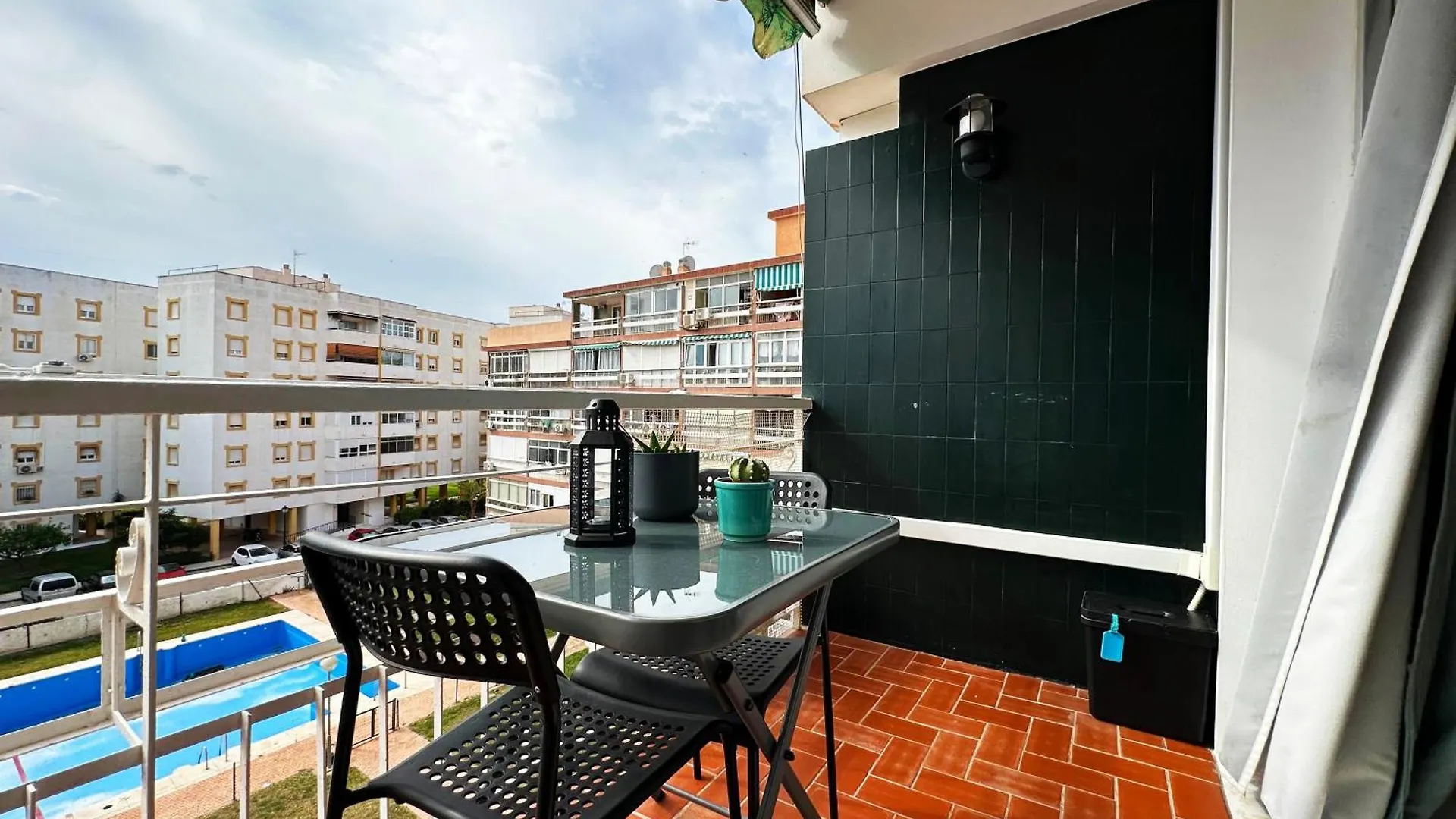 Hac - Terraza Con Vistas Al Mar, Wifi, Centro A 200 Metros, Playa A 600 Metros Lägenhet Torremolinos 0*,