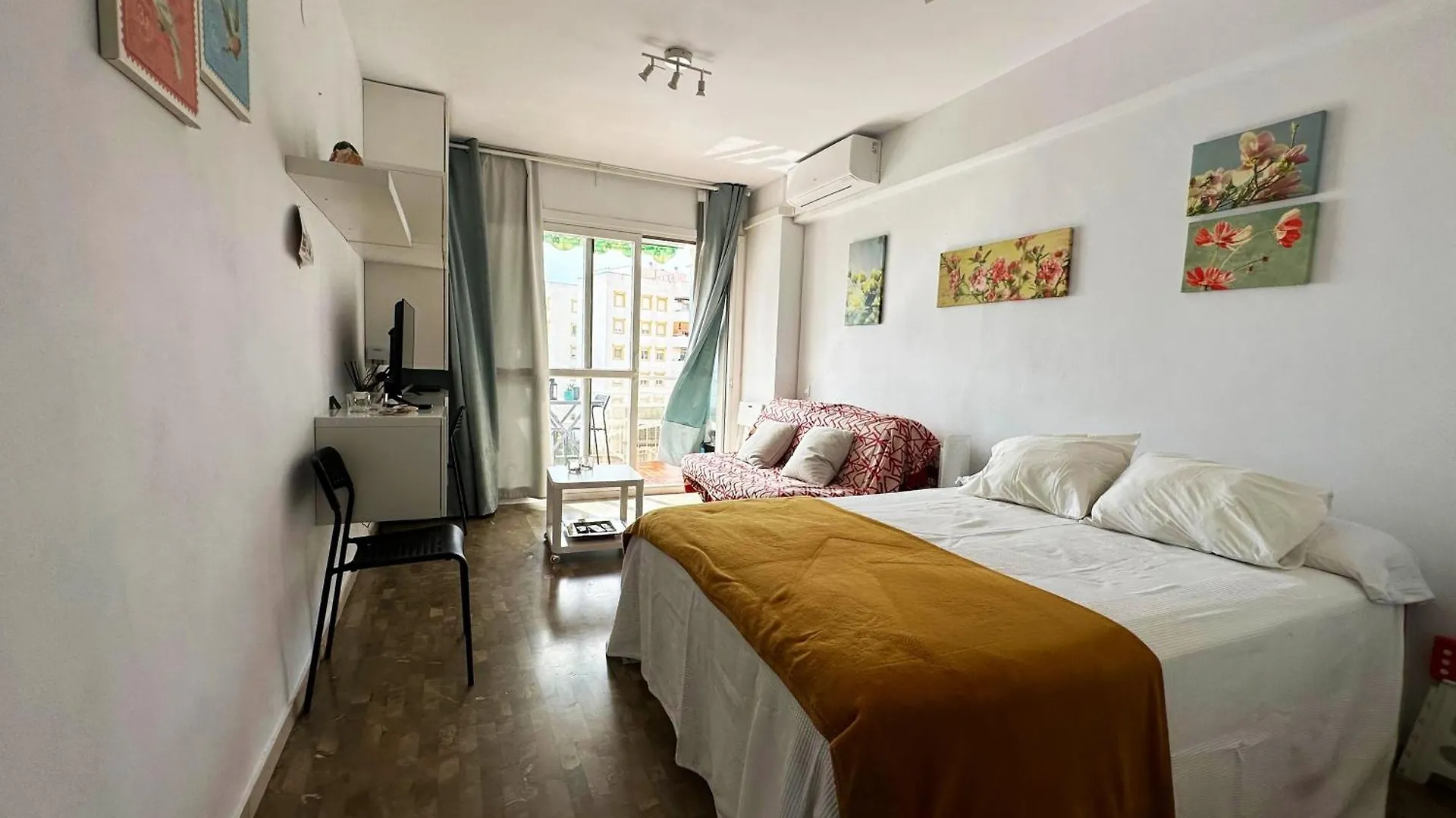 Hac - Terraza Con Vistas Al Mar, Wifi, Centro A 200 Metros, Playa A 600 Metros Apartment Torremolinos
