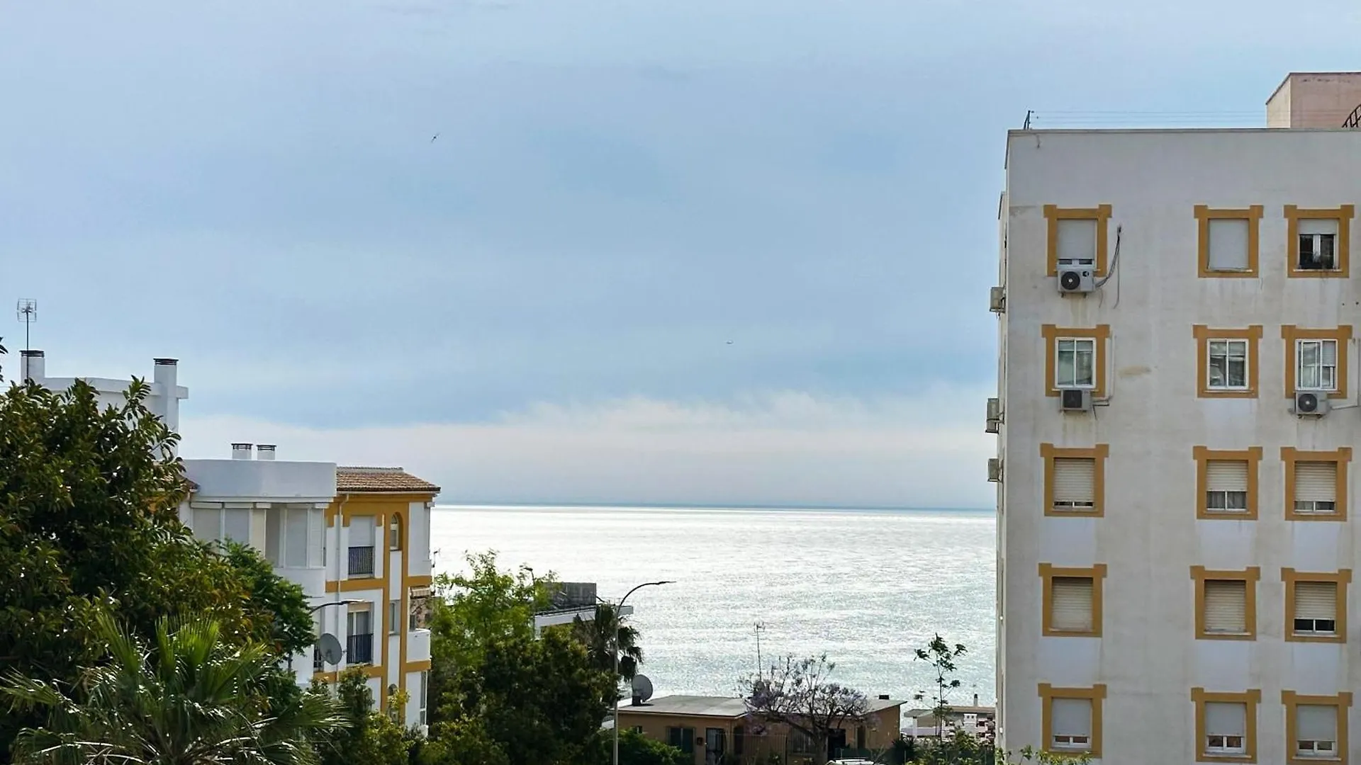Hac - Terraza Con Vistas Al Mar, Wifi, Centro A 200 Metros, Playa A 600 Metros Apartment Torremolinos