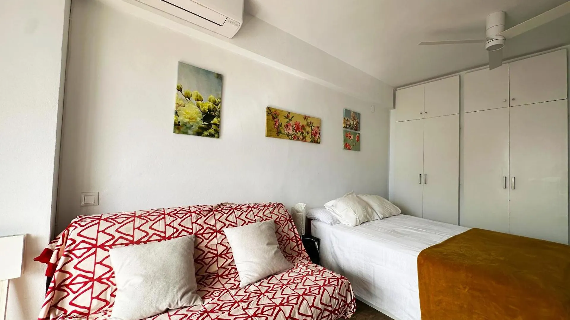 Hac - Terraza Con Vistas Al Mar, Wifi, Centro A 200 Metros, Playa A 600 Metros Apartment Torremolinos