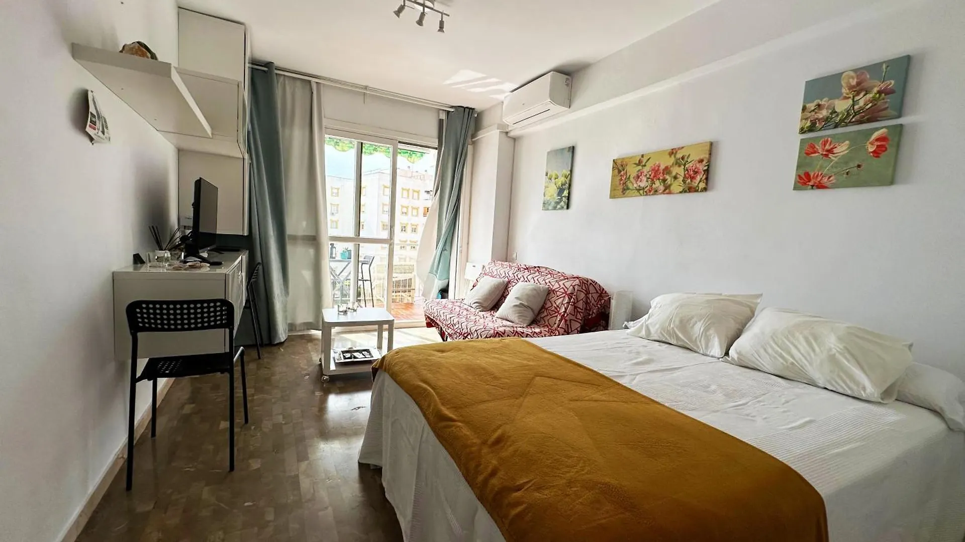 Hac - Terraza Con Vistas Al Mar, Wifi, Centro A 200 Metros, Playa A 600 Metros Apartment Torremolinos
